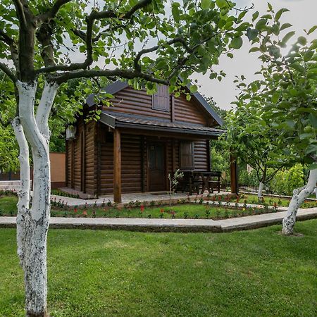 Ethno Lodge Ab Вирпазар Экстерьер фото