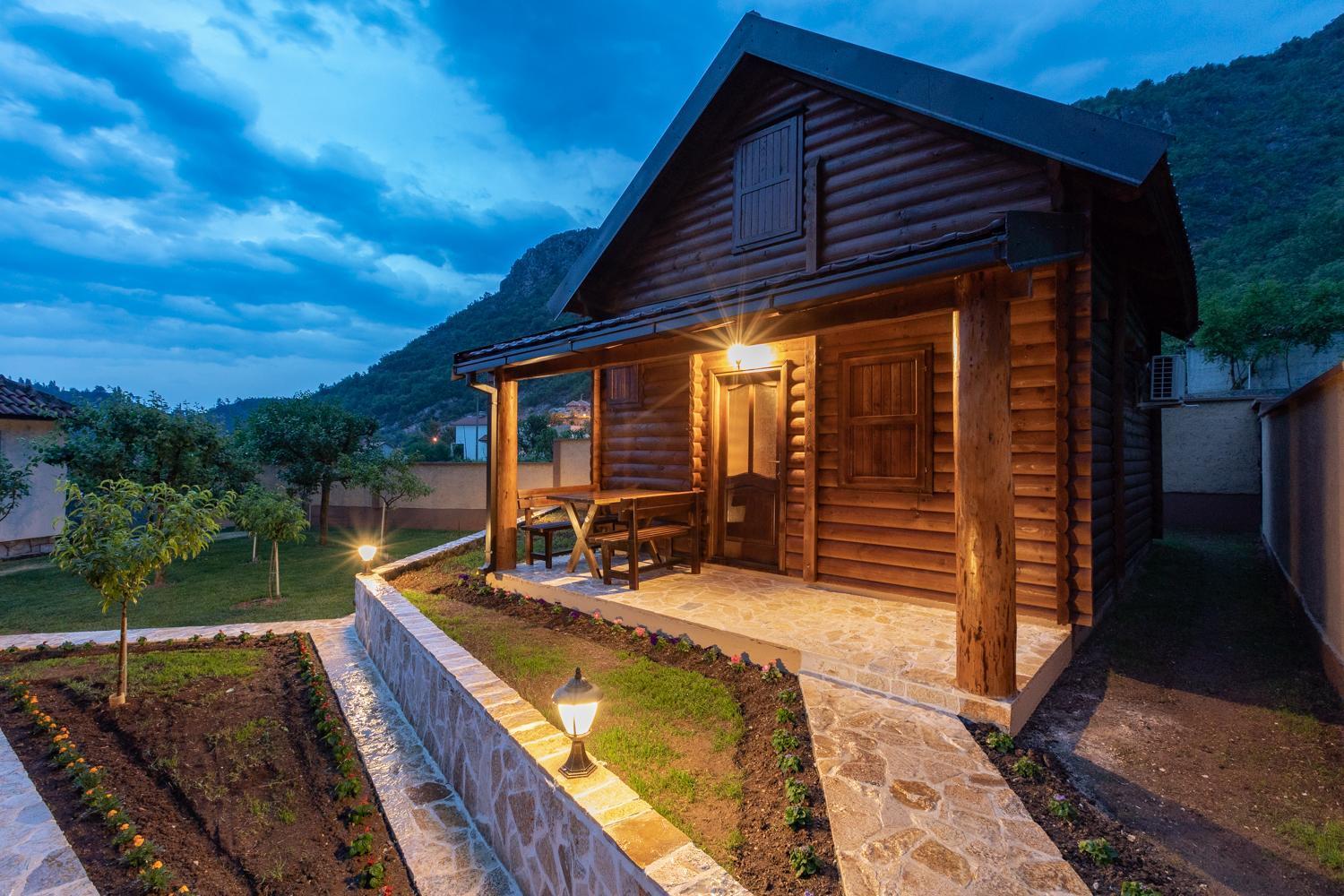 Ethno Lodge Ab Вирпазар Экстерьер фото