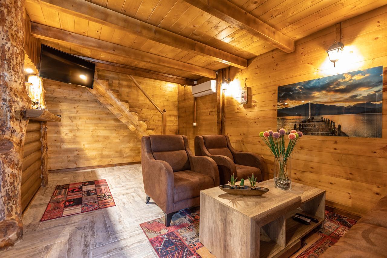 Ethno Lodge Ab Вирпазар Экстерьер фото