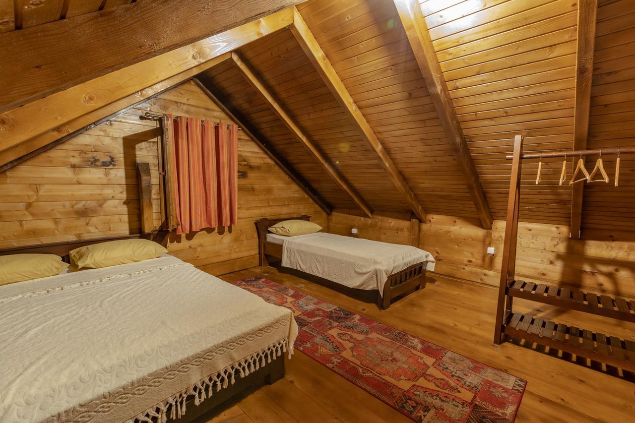 Ethno Lodge Ab Вирпазар Экстерьер фото