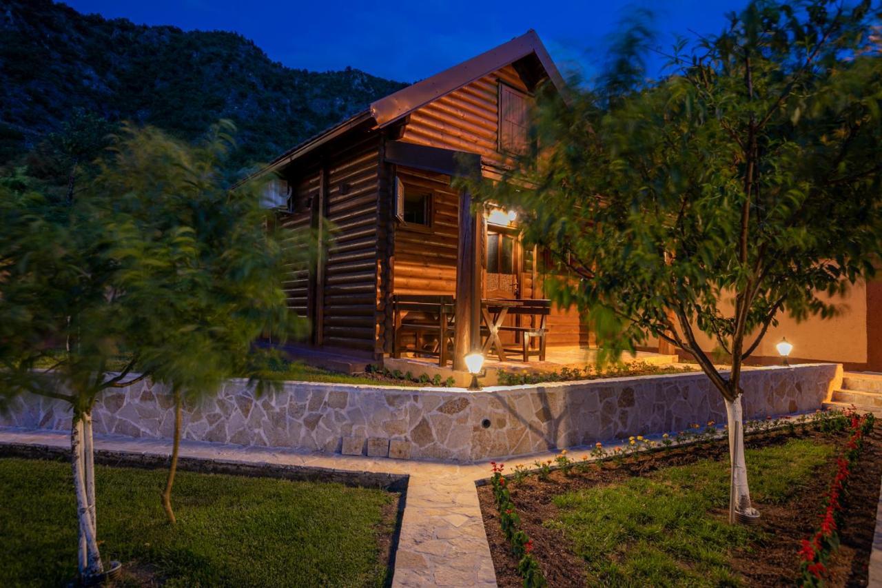 Ethno Lodge Ab Вирпазар Экстерьер фото