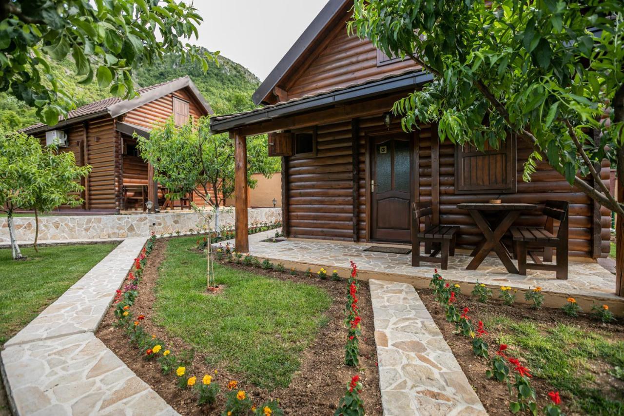 Ethno Lodge Ab Вирпазар Экстерьер фото